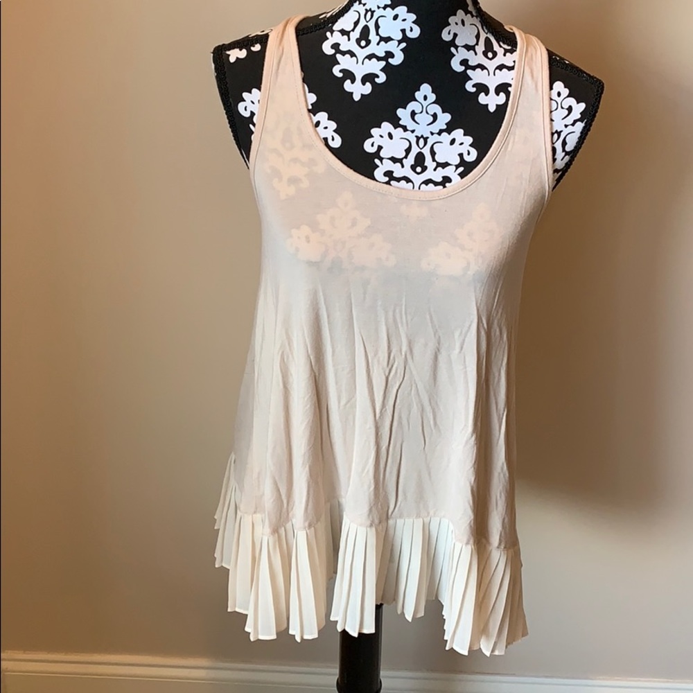 Creme racetrack tank